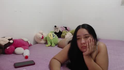 Victoria Silva online show from January 19, 4:05 am