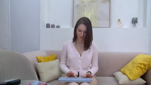 Snapshot of victoriaardern chatting on January 17, 12:31 pm Victoria online show from January 17, 12:31 pm