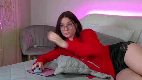 Snapshot of victoriaardern chatting on January 31, 3:33 pm Victoria online show from January 31, 3:33 pm