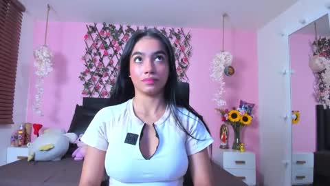 Vicky online show from March 17, 12:19 pm