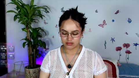 Victoria online show from May 20, 9:59 am