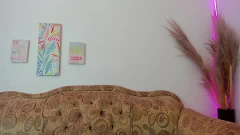 Snapshot of victoriacg chatting on May 29, 12:36 pm victoriacg online show from May 29, 12:36 pm