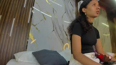 Victoria  online show from January 15, 8:01 pm