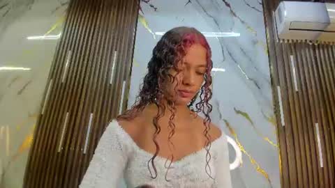 Snapshot of victoriaduarte chatting on July 13, 8:00 pm Victoria online show from July 13, 8:00 pm