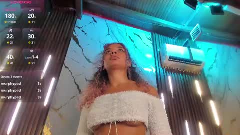 Snapshot of victoriaduarte chatting on July 14, 10:21 am Victoria online show from July 14, 10:21 am