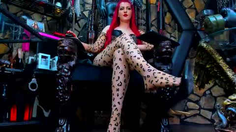 Snapshot of victoriaheller chatting on September 25, 6:06 am Victoria Heller online show from September 25, 6:06 am