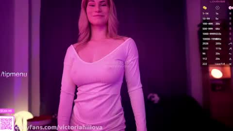 Victoria Hillova online show from June 19, 8:12 pm