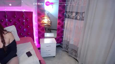 victoriaprins online show from March 4, 8:04 pm