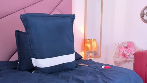 Snapshot of victoriaross1 chatting on January 10, 3:16 pm VictoriaRoss online show from January 10, 3:16 pm