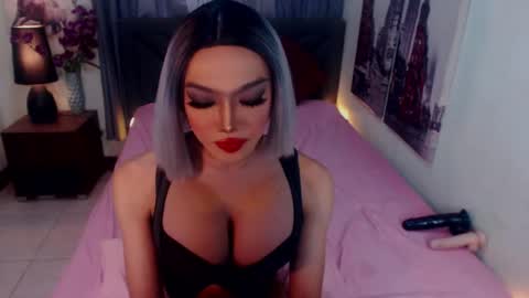 Victoria online show from April 22, 1:41 am