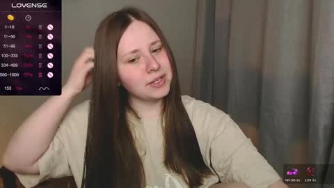 Snapshot of victoriassecrets_ chatting on April 13, 6:57 pm victoriassecrets_ online show from April 13, 6:57 pm