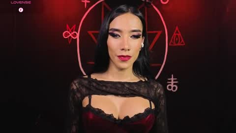 Victoria Vampire online show from May 5, 2:08 am