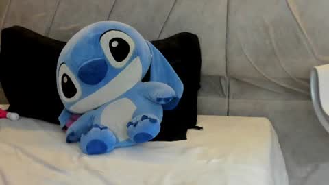 Snapshot of victoriawills_ chatting on June 13, 1:47 am ADRIANA online show from June 13, 1:47 am