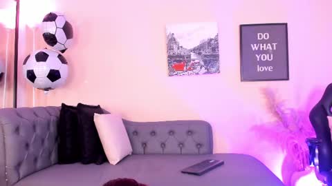 Victoriazans online show from July 18, 11:36 am