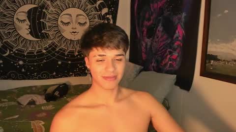 Snapshot of victorino_jhonson chatting on January 2, 11:38 pm Victorino Jhonson online show from January 2, 11:38 pm