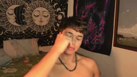 Snapshot of victorino_jhonson chatting on January 7, 5:20 pm Victorino Jhonson online show from January 7, 5:20 pm