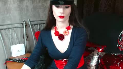 VictoryVega online show from December 22, 5:10 pm