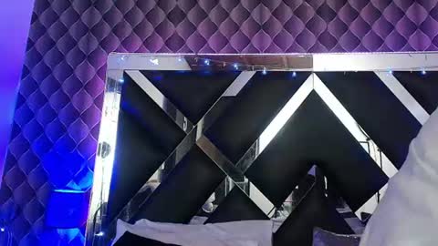 Snapshot of victtoria_lee chatting on July 14, 6:57 pm victtoria lee online show from July 14, 6:57 pm