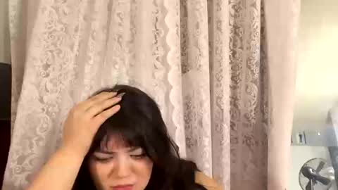 Snapshot of viennavisabelle chatting on October 11, 4:55 am viennavisabelle online show from October 11, 4:55 am