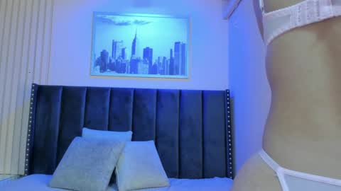 Viiolett online show from March 5, 8:10 pm