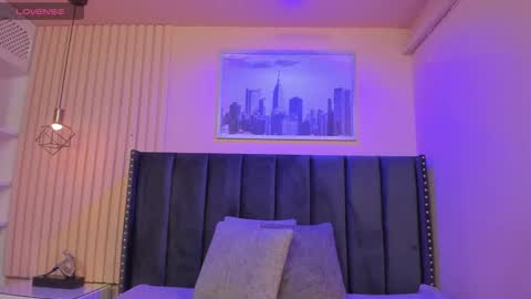 Viiolett online show from October 22, 9:47 pm