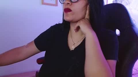 viioleta online show from March 7, 1:09 am