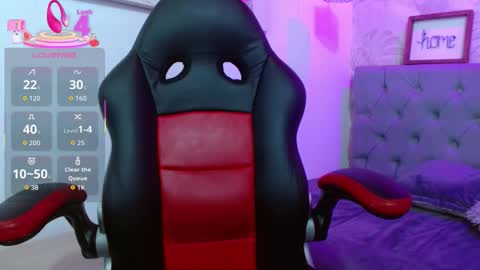 viioleta online show from October 6, 12:35 pm