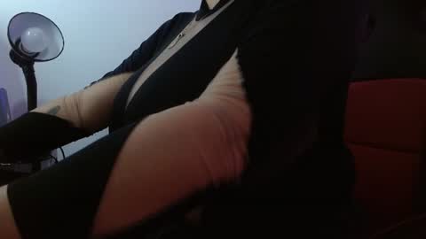 viioleta online show from July 27, 12:12 pm