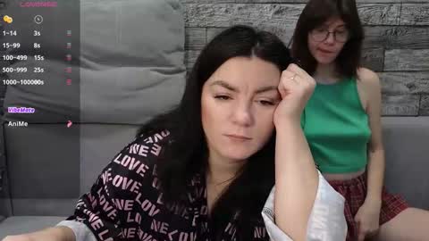 Snapshot of vika_loves_you chatting on November 28, 2:25 am follow my fansly online show from November 28, 2:25 am