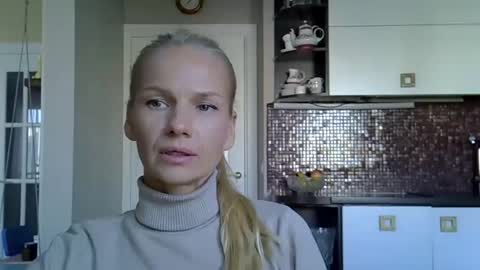 Snapshot of viki_loun5 chatting on September 30, 10:31 am viki_loun5 online show from September 30, 10:31 am