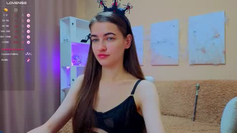 Snapshot of vikiberry chatting on November 1, 4:25 am vikiberry online show from November 1, 4:25 am