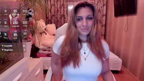 Victoria online show from July 25, 5:43 pm