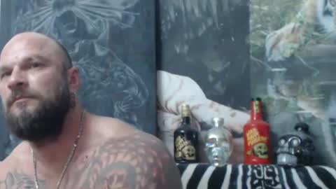 Snapshot of viking_me chatting on June 18, 6:12 pm viking online show from June 18, 6:12 pm