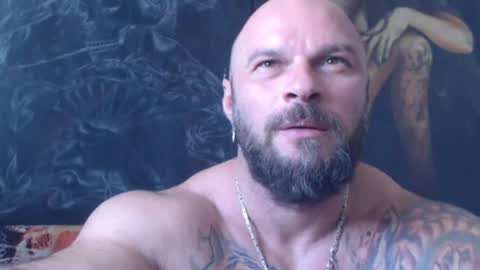 Snapshot of viking_me chatting on July 9, 7:12 am viking online show from July 9, 7:12 am