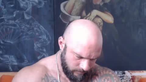 Snapshot of viking_me chatting on July 22, 6:27 am viking online show from July 22, 6:27 am