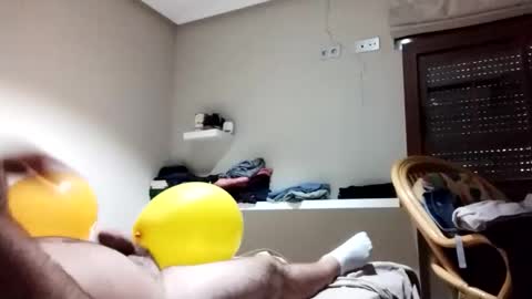 Snapshot of vikingo3333893888 chatting on November 2, 1:57 pm Vikingo online show from November 2, 1:57 pm