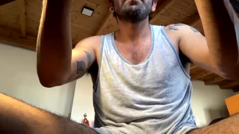 Snapshot of vikingo_arg chatting on June 21, 8:11 pm Viking Independent model online show from June 21, 8:11 pm