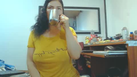 VIKKKTORIAAA online show from October 13, 5:51 am