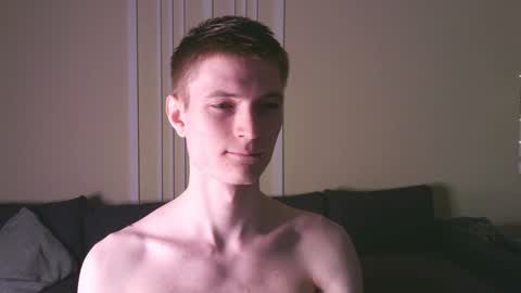 Snapshot of viksons chatting on January 4, 11:59 pm Max online show from January 4, 11:59 pm