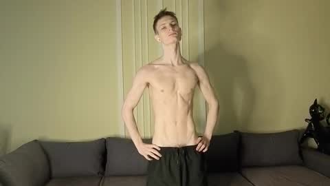 Snapshot of viksons chatting on November 23, 9:25 pm Max online show from November 23, 9:25 pm