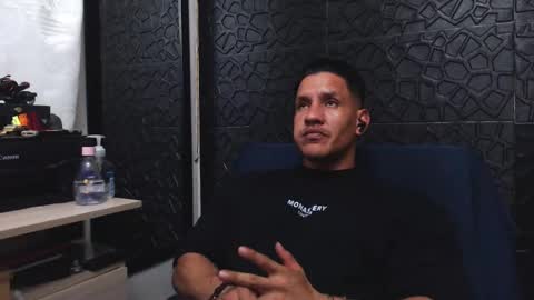 Viktor Herrera online show from October 1, 4:18 am