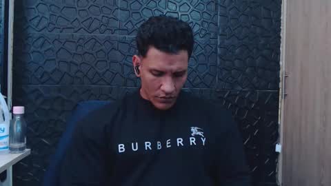 Viktor Herrera online show from January 5, 6:55 pm