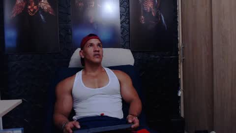 Snapshot of viktorherrera chatting on June 6, 3:33 am Viktor Herrera online show from June 6, 3:33 am