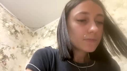 Snapshot of viktoria9898 chatting on November 19, 12:16 pm Sweett online show from November 19, 12:16 pm