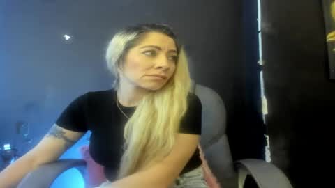 Viktoria online show from April 24, 11:07 pm