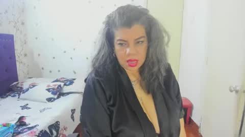 VIKY ADAMS online show from May 8, 9:03 am