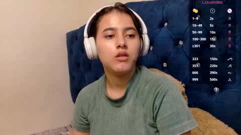 vikysexy28 online show from February 12, 5:57 am