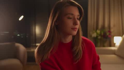 Snapshot of villanelle_l chatting on November 5, 3:45 pm Lana online show from November 5, 3:45 pm