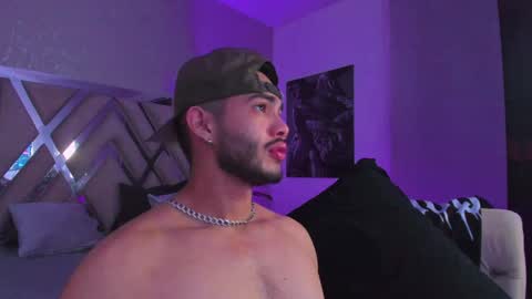 Vincent online show from June 9, 4:24 am