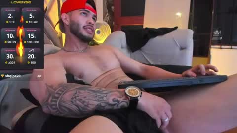 Snapshot of vincentblack_ chatting on July 9, 5:00 am Vincent online show from July 9, 5:00 am